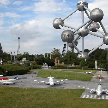 Greet Brussels Airport Zaventem